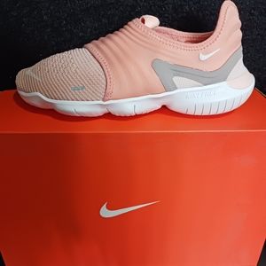 Women Nike Free Flyknit Sneakers